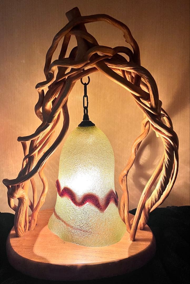 琉球ガラスの名工　故　稲嶺盛吉　ランプ