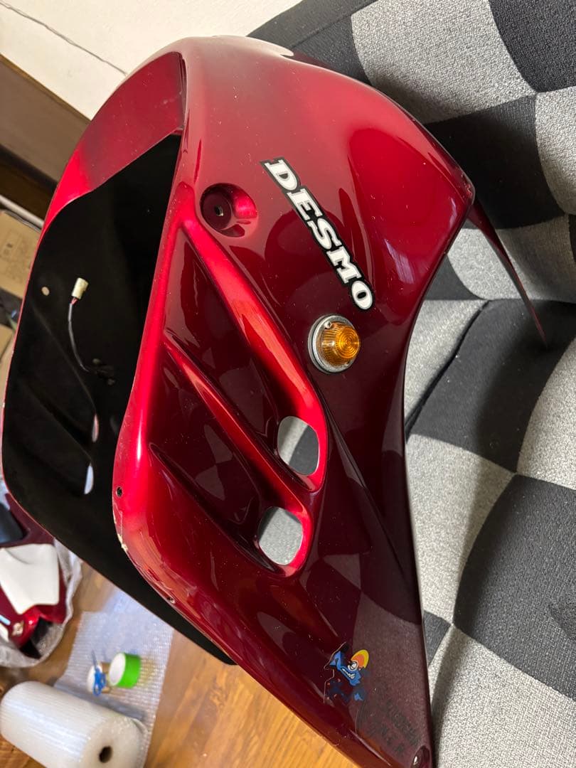 DUCATI900SS パワーハウスカラーFカウル