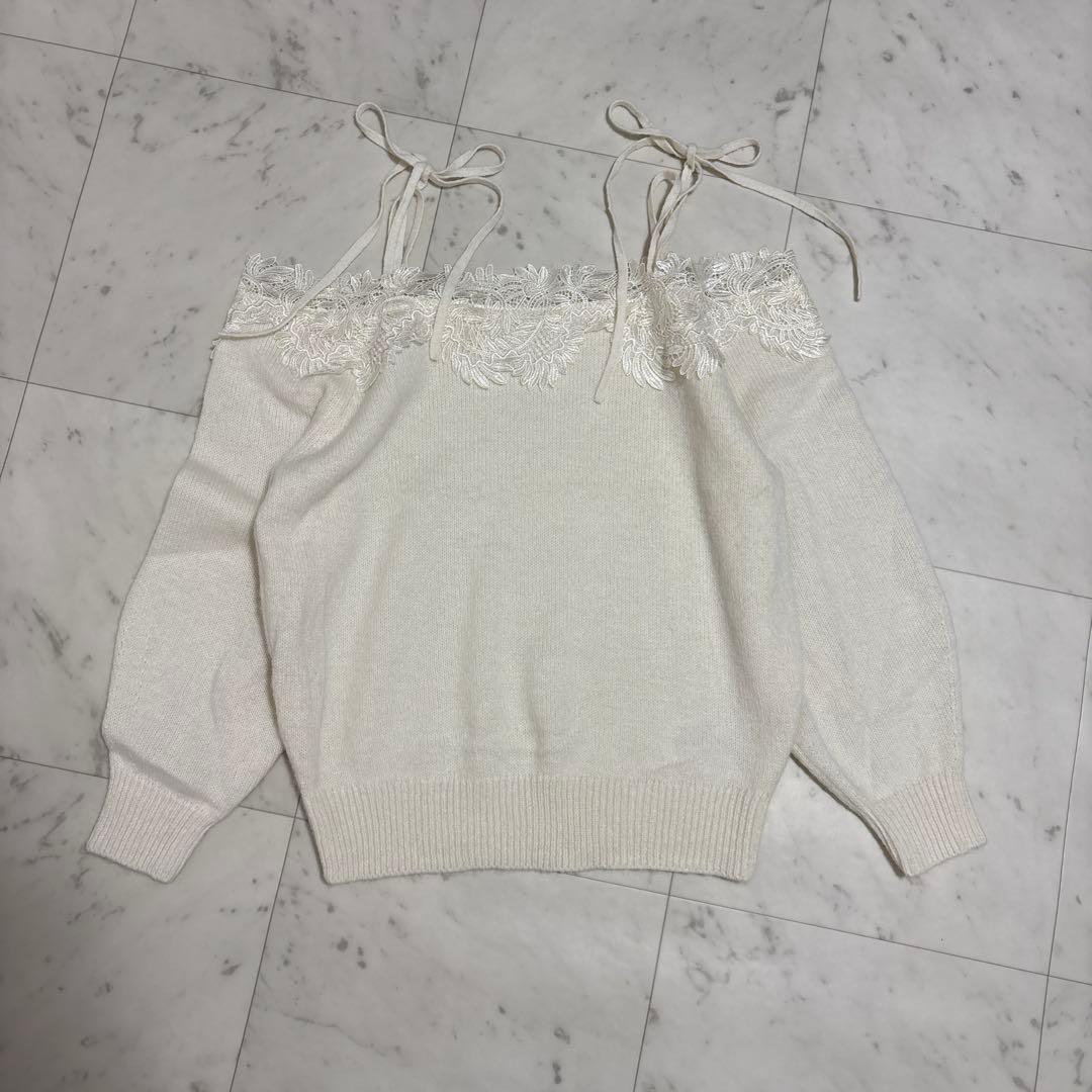 【美品】SNIDEL レーストリミングオフショルプルオーバー ニット リボン