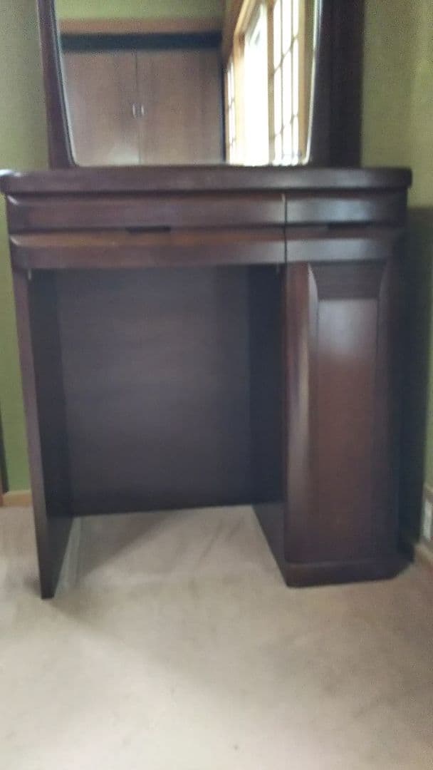 年代物！ドレッサー