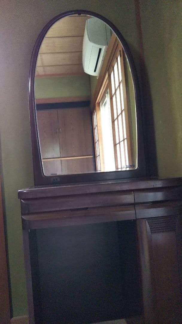 年代物！ドレッサー