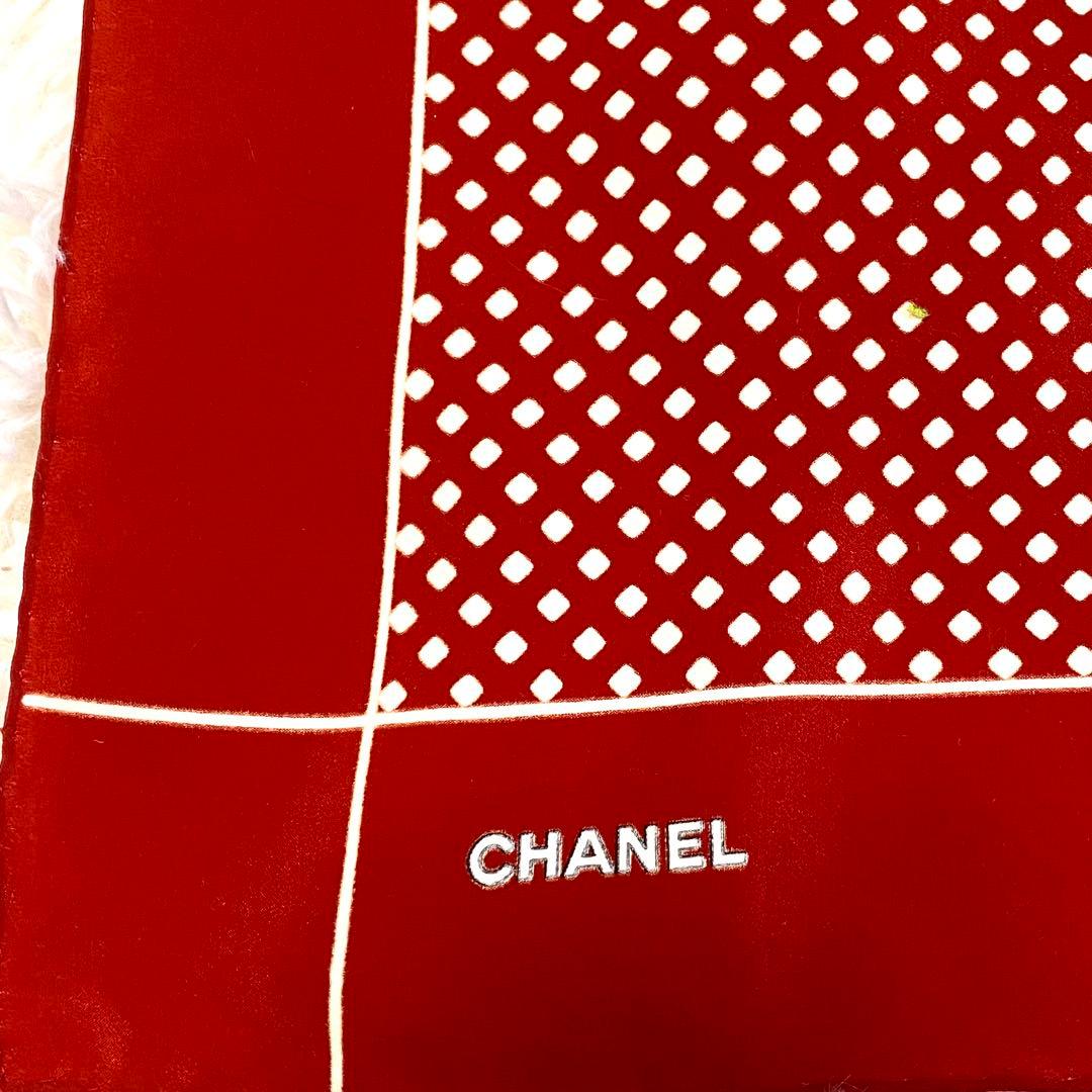 CHANEL大判スカーフ　ココ　レッド　タグなし