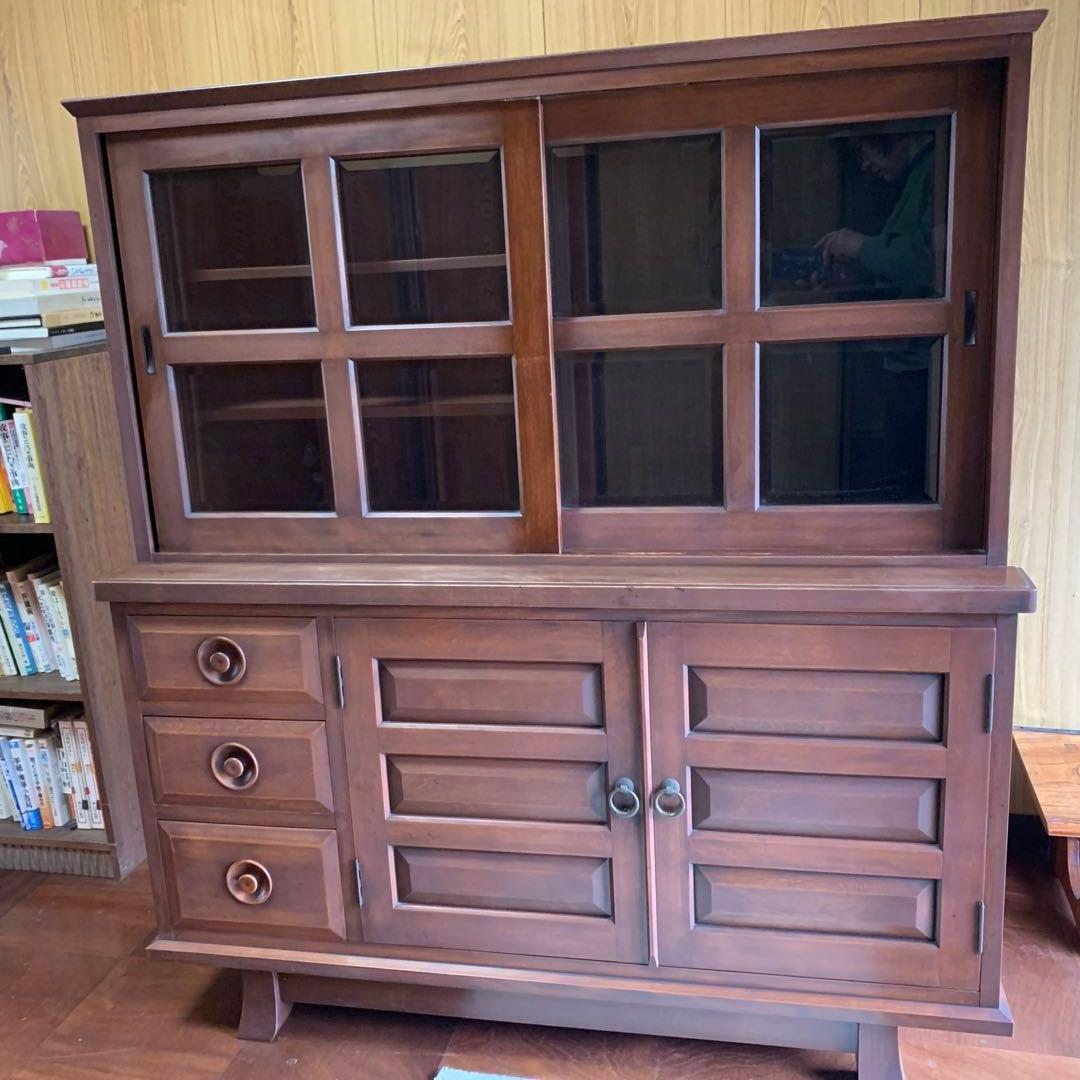 ガラス扉付きキャビネット　食器棚　本棚　辰巳木工　鳥取民藝家具　飾り棚　骨董