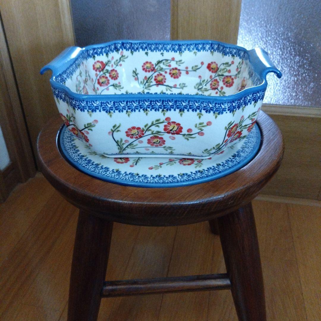 ポーランド食器　スツール＆手つきボウル