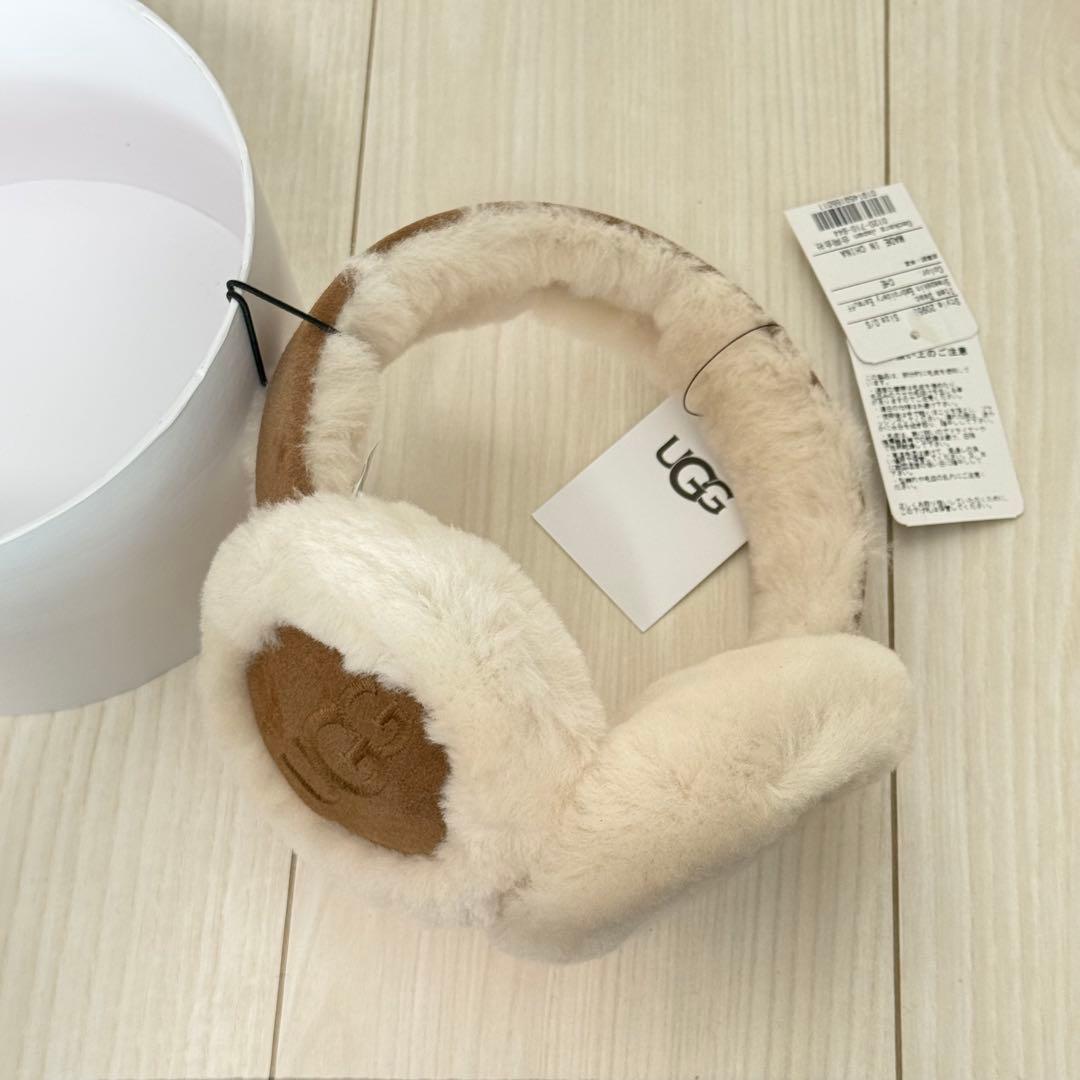 新品　UGG アグ シープスキン エンブロイダリー イヤマフ 耳当て　2025