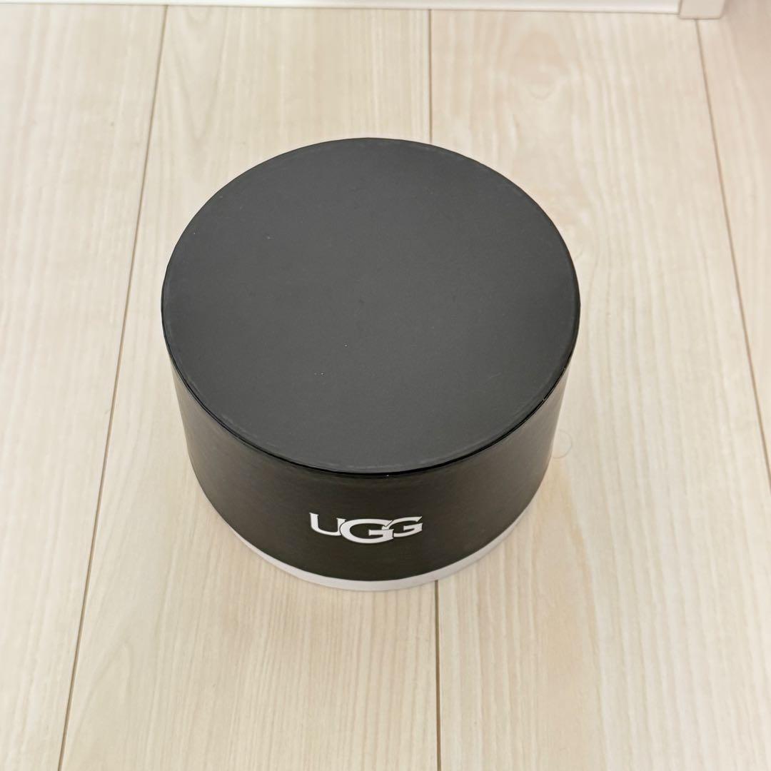 新品　UGG アグ シープスキン エンブロイダリー イヤマフ 耳当て　2025