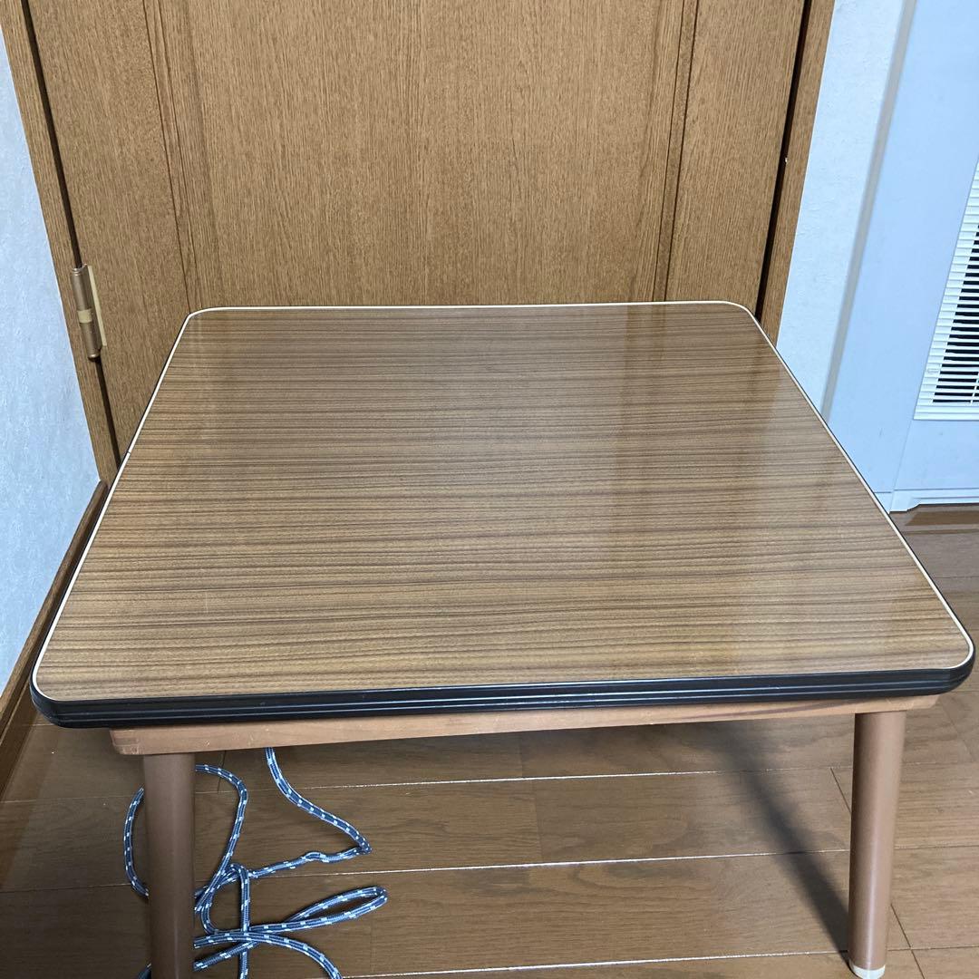 昭和レトロな電気こたつ・天板セット　　(東芝)
