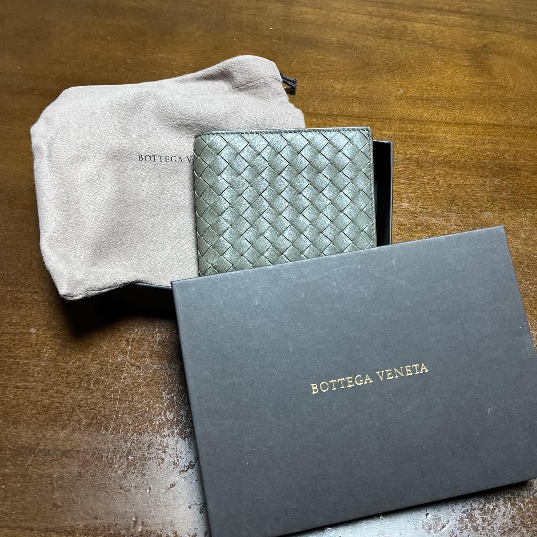 Bottega Veneta 二つ折り財布 美品です