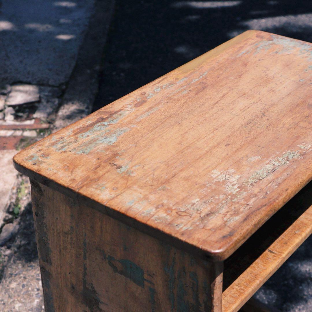 インド製　ビンテージ　木製デスク