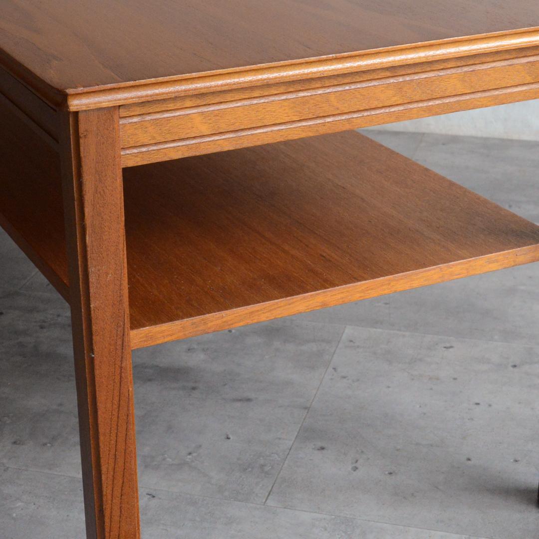 イギリスヴィンテージ チーク ローテーブル コーヒーテーブル 棚付き 再塗装済