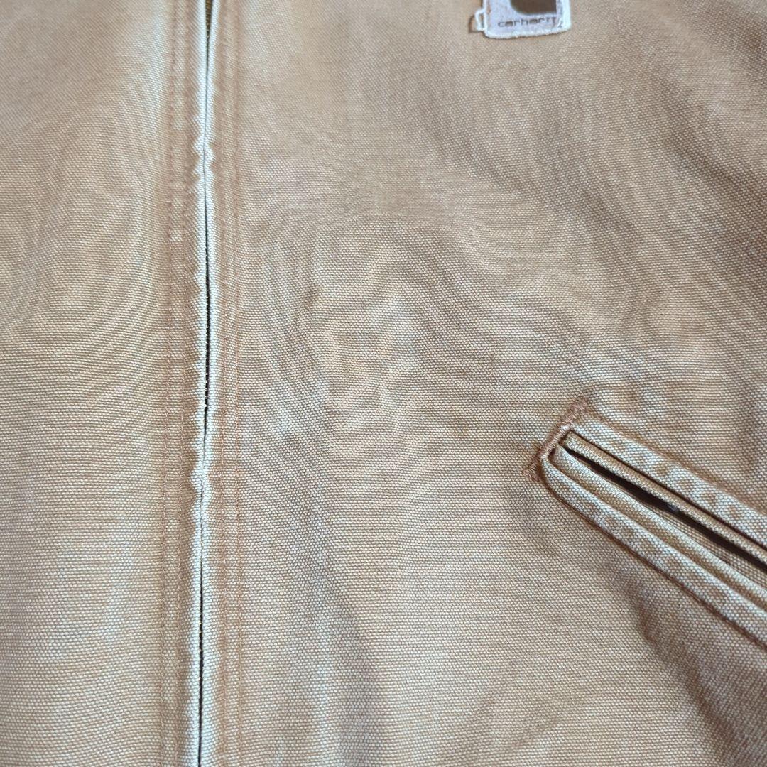 Carhartt フード付きブラウンジャケット
