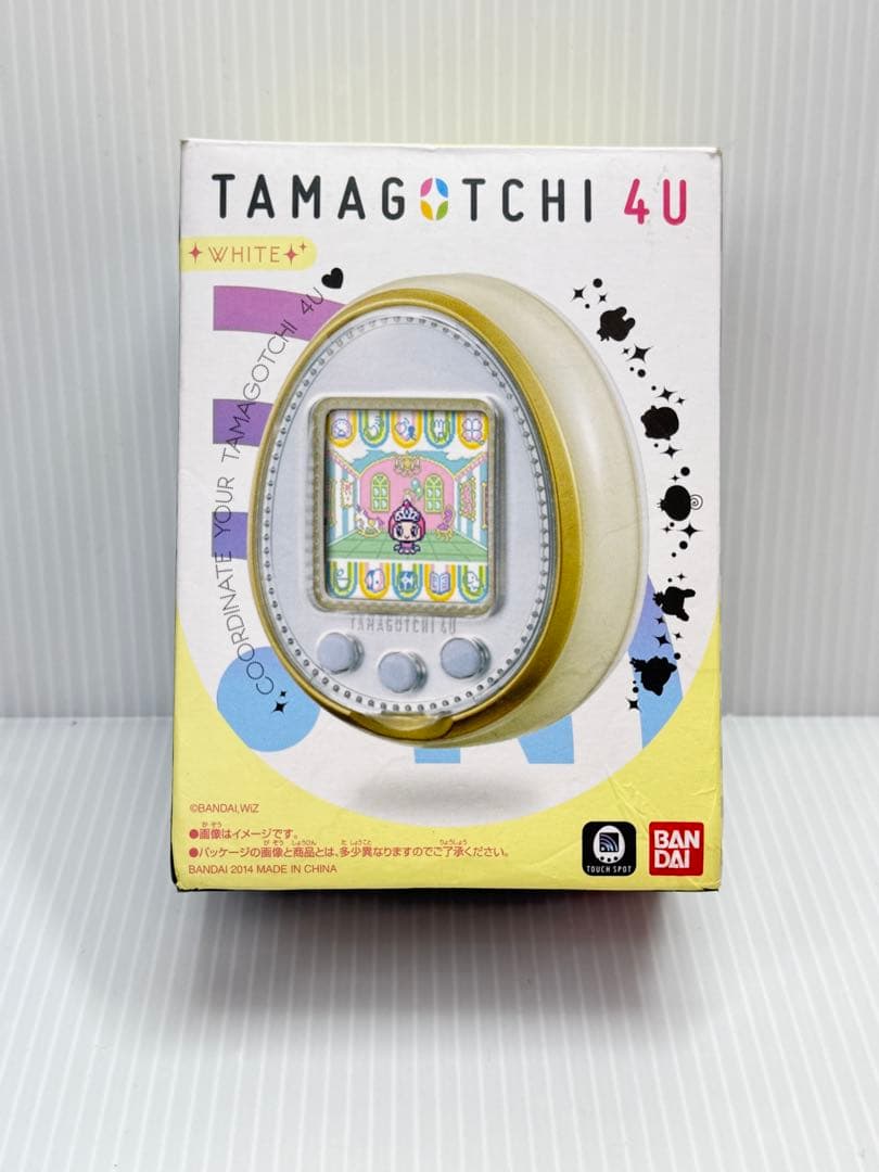 【美品】TAMAGOTCHI 4U ホワイト　たまごっち