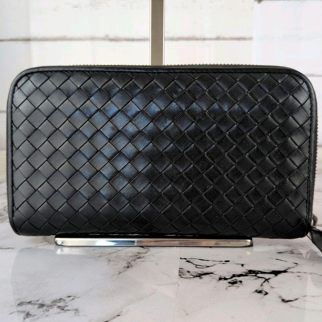 【極美品】ボッテガヴェネタ☆イントレチャート　ラウンドジップ　長財布　ブラック