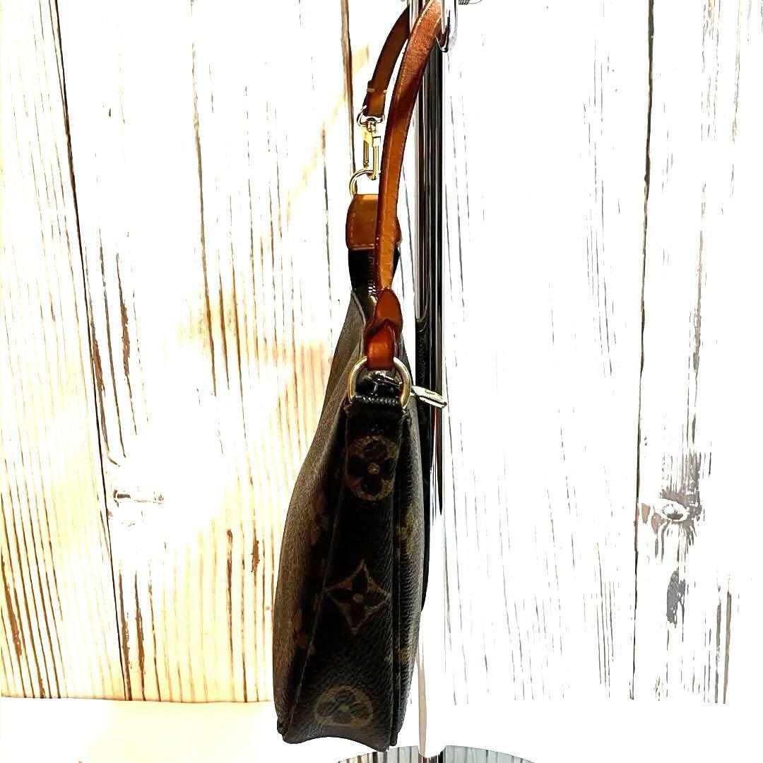 K*n様 LOUIS VUITTON ルイヴィトン　モノグラム　ポシェットアクセ