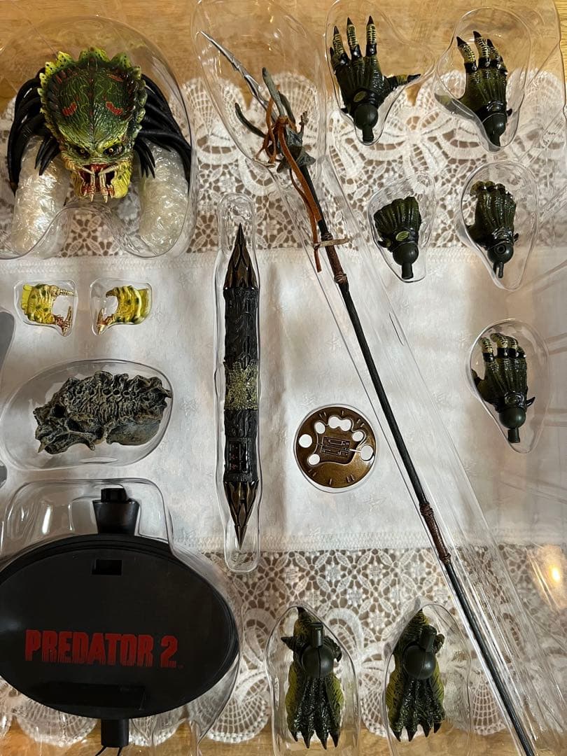 未使用品　ホットトイズ　プレデター2 ロストプレデター　1/6スケールフィギュア