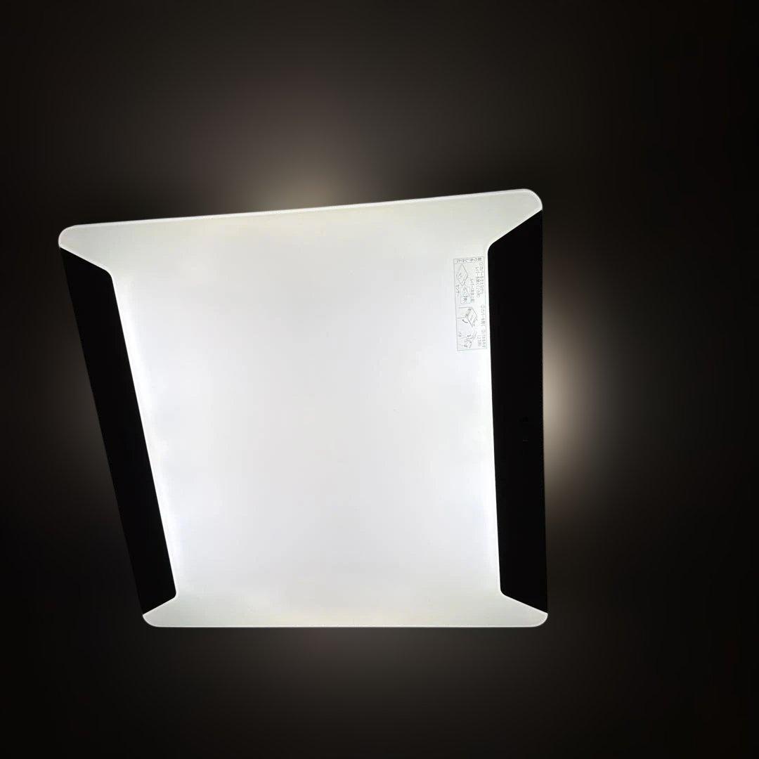 Panasonic 薄型スクエアシーリングライト　LGBZ4100