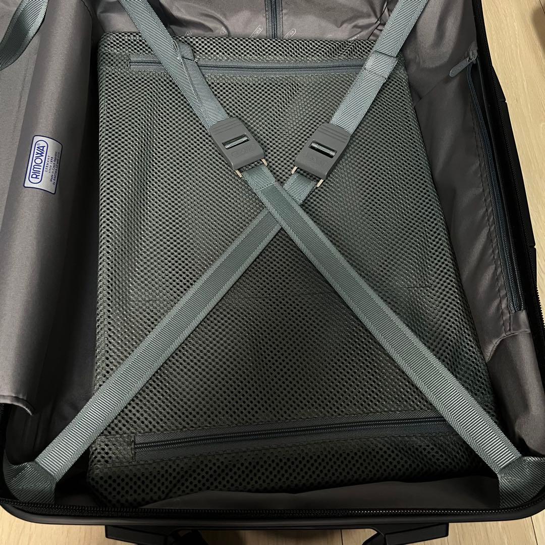 極美品 リモワ キャリーケース サルサ 32L ブラック 2輪 スーツケース