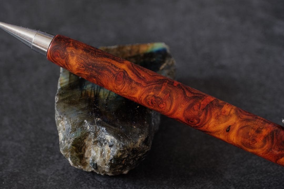 PG5木軸カスタム0215　高村杢工房 製図用シャープペンシル　極上花梨瘤紅白