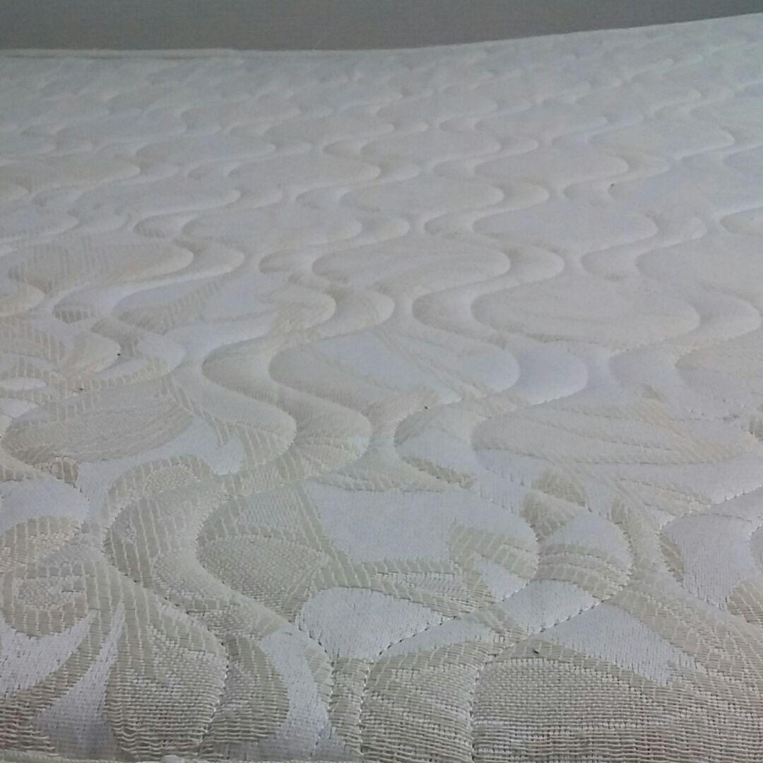 マニフレックス　magniflex　セミダブルベッド