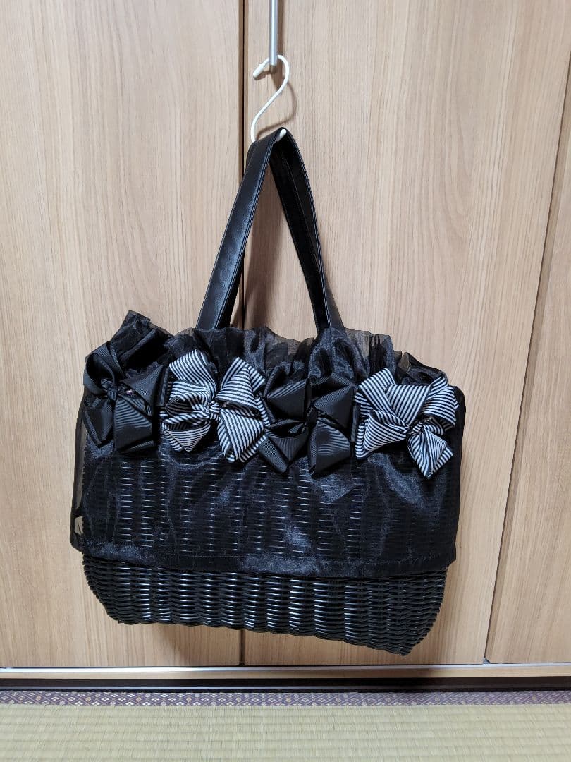 エフタカコ リボン付き黒キャリーバッグ 大