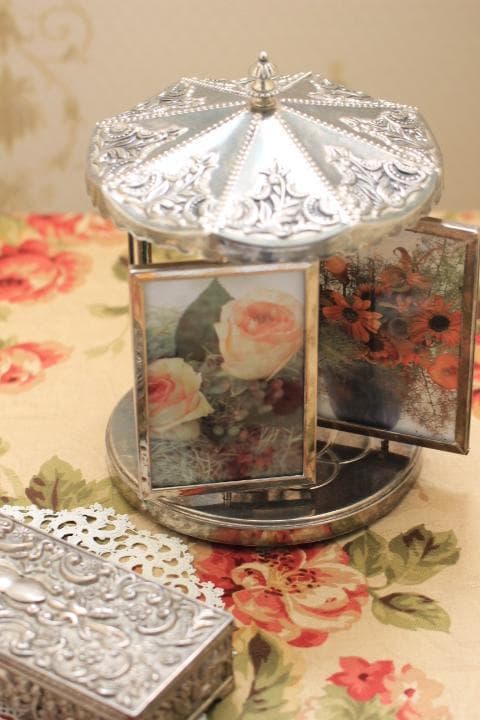 【セール中】クローム製　回転式ピクチャーフレーム PF0018