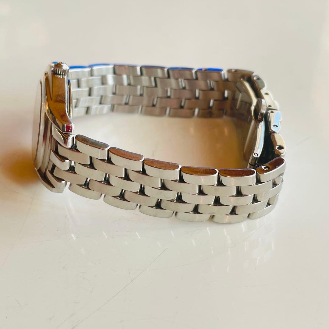 GUCCI グッチ シルバー文字盤 5500L 腕時計 クォーツ デイト 不動品