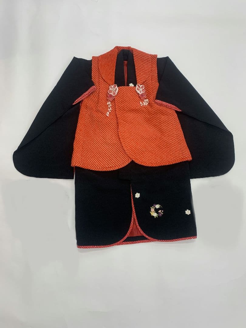 【セット】七五三 三歳女児 黒着物 絞り朱色被布