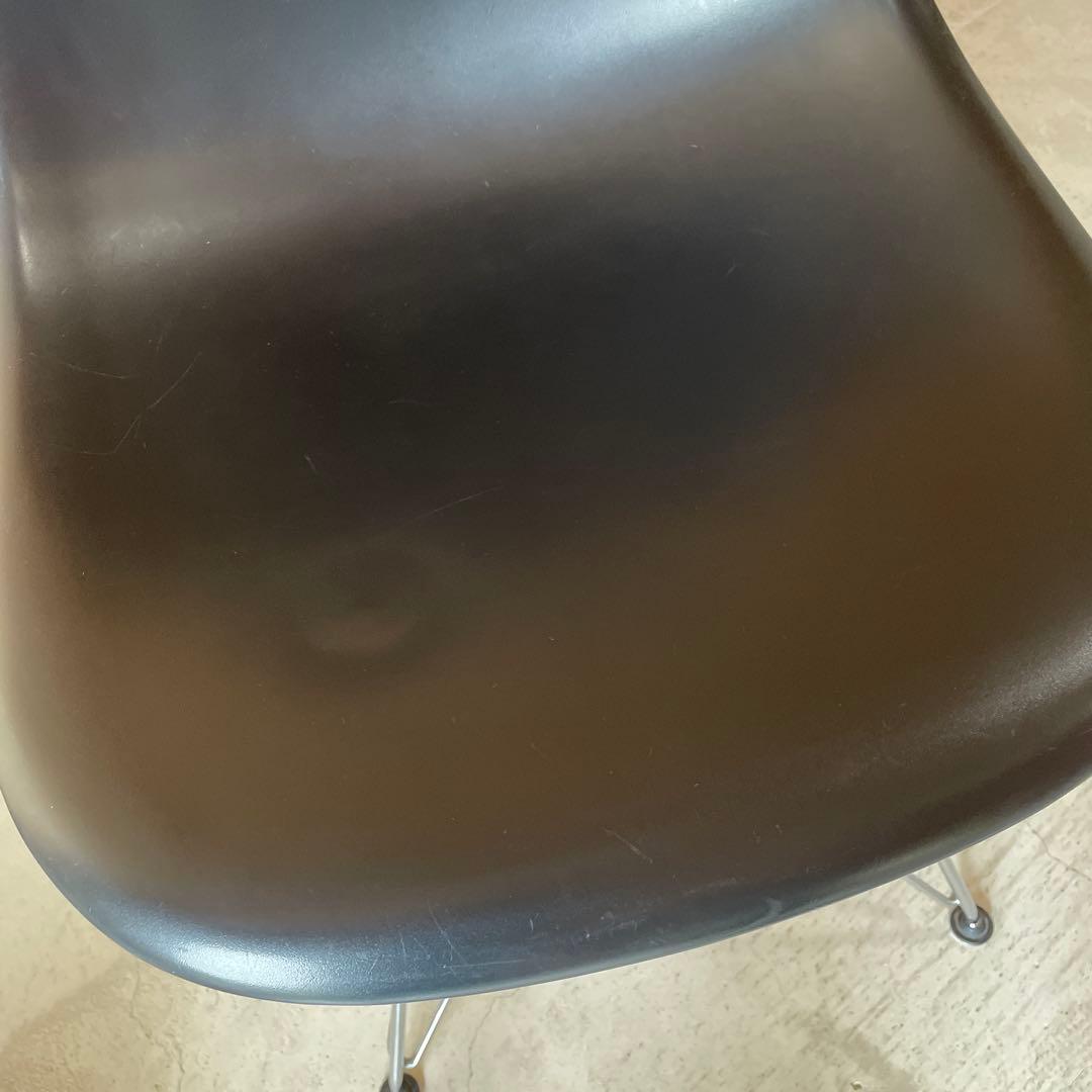 ハーマンミラー ヴィトラ　イームズ プラスチックシェルチェア DSR