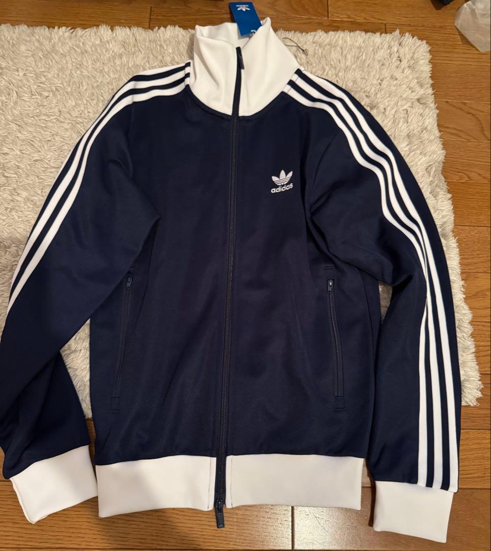 adidas ベッケンバウアー　トラックトップ