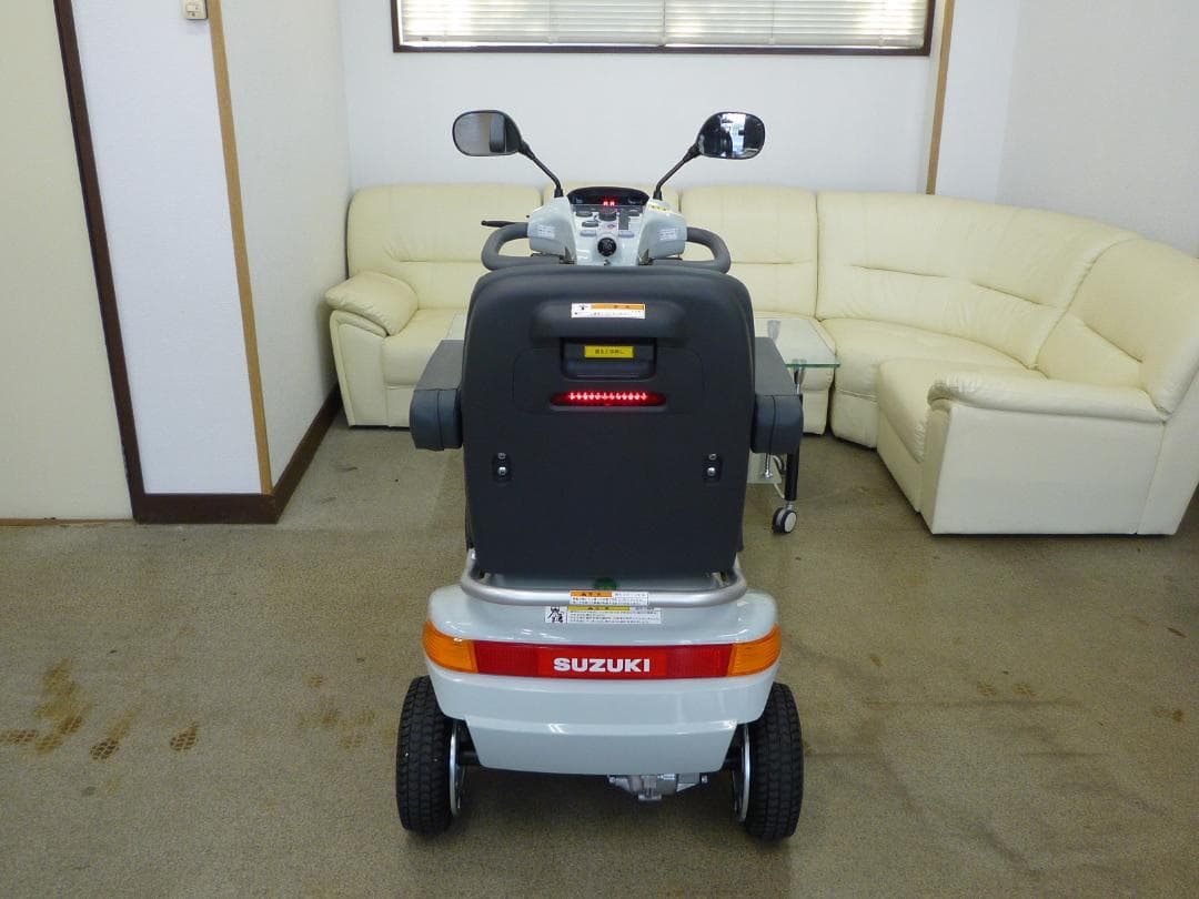 ほぼ全国送込♪美車高年式スズキ セニアカーET4DA 電動四輪シニアカー愛媛県