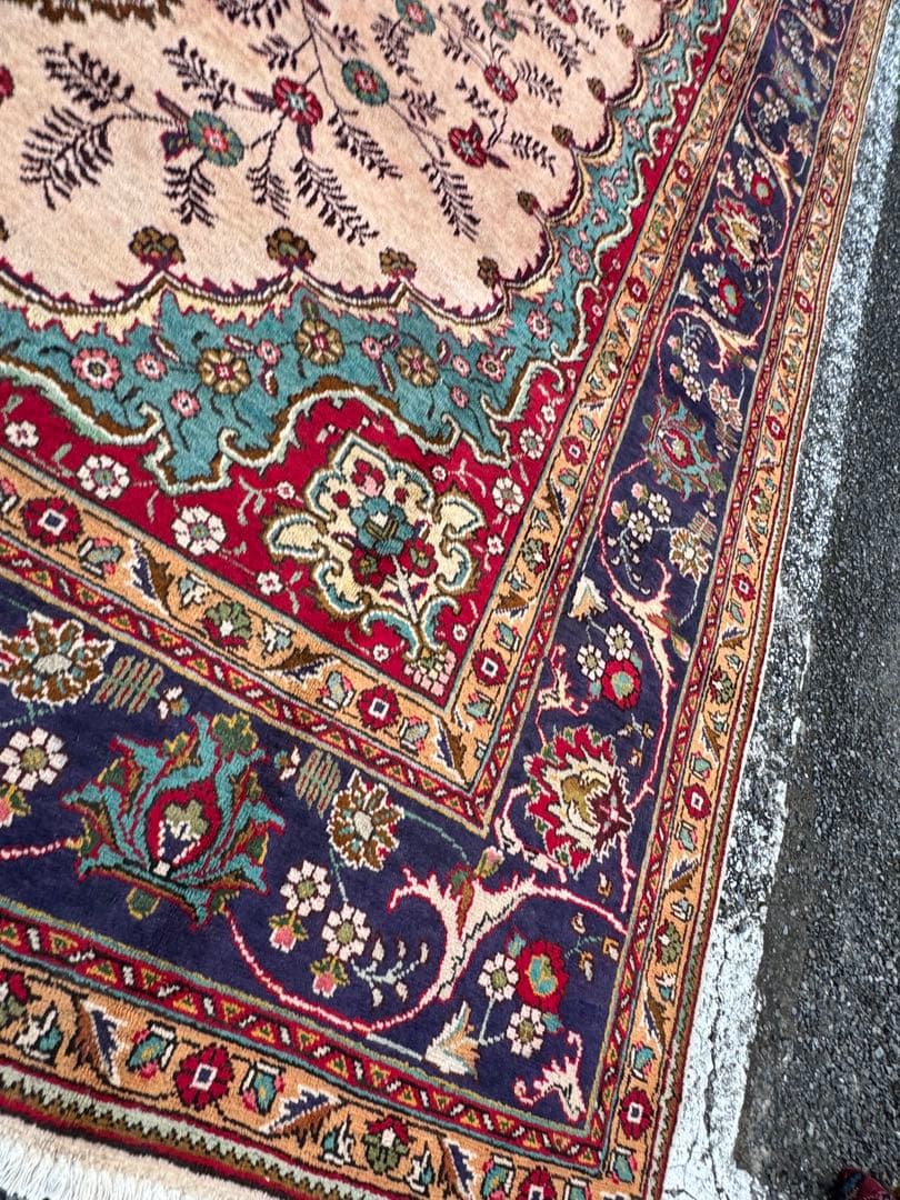 ペルシャ 手織り 絨毯 タブリーズ イラン