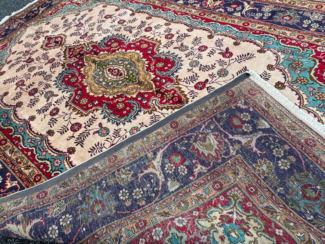 ペルシャ 手織り 絨毯 タブリーズ イラン