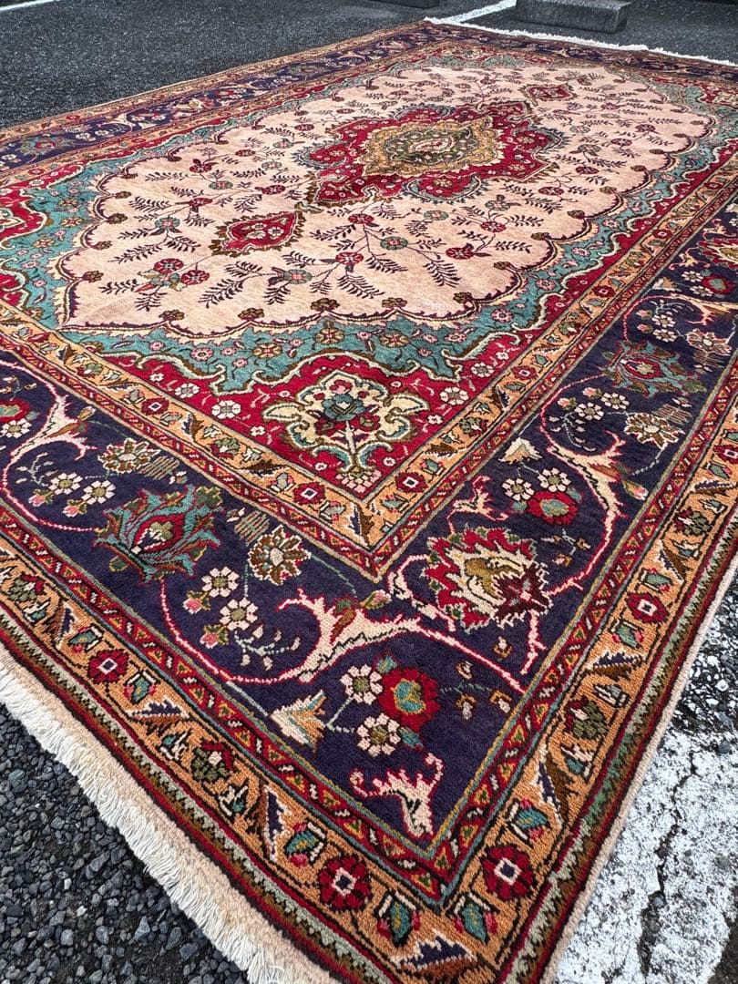 ペルシャ 手織り 絨毯 タブリーズ イラン