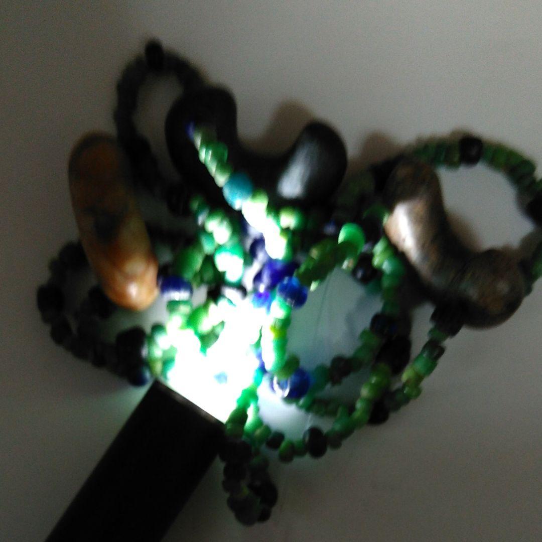 古墳時代。☆☆☆ガラス小玉、粟玉、勾玉のネックレス、(一連)です。☆☆☆勾玉