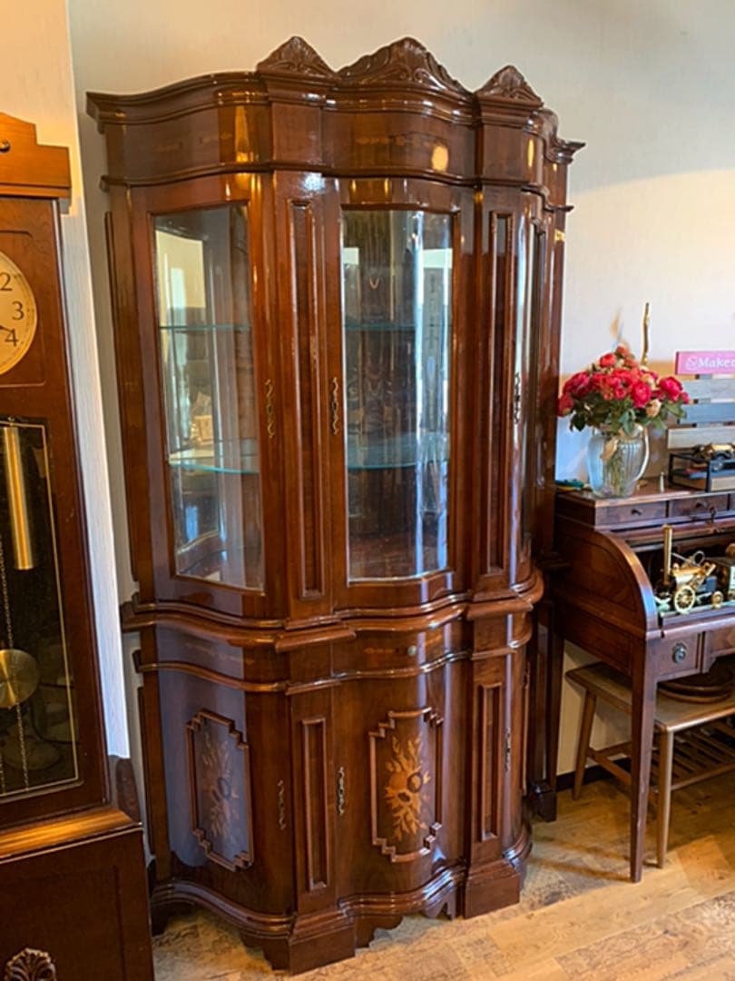 イタリア製　象嵌キャビネット