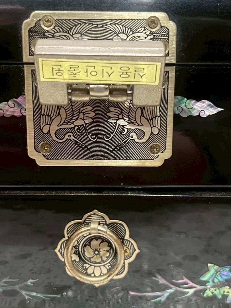 螺鈿細工 ジュエリーボックス 孔雀 花鳥 伝統的 韓国 工芸品