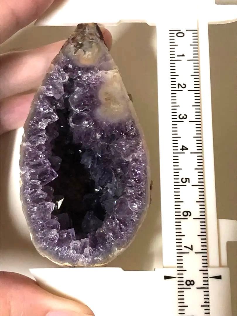 アメジスト　卵型　ジオード　ドーム　置物　原石　天然石　紫水晶【匿名配送】