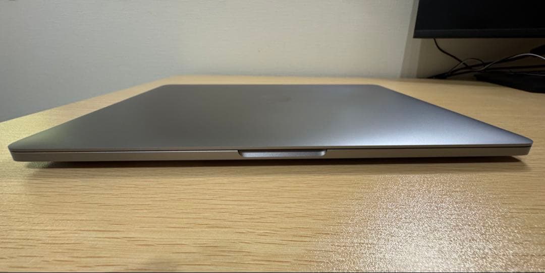 MacBook Pro M2 2022 8GB 256GB スペースグレイ
