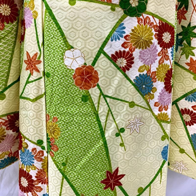 602ag24□七五三 七歳 女児 着物&袋帯 金彩 梅 楓 菊□美品