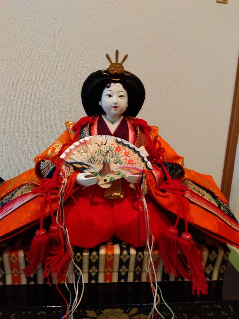 雛人形 お内裏様と三人官女