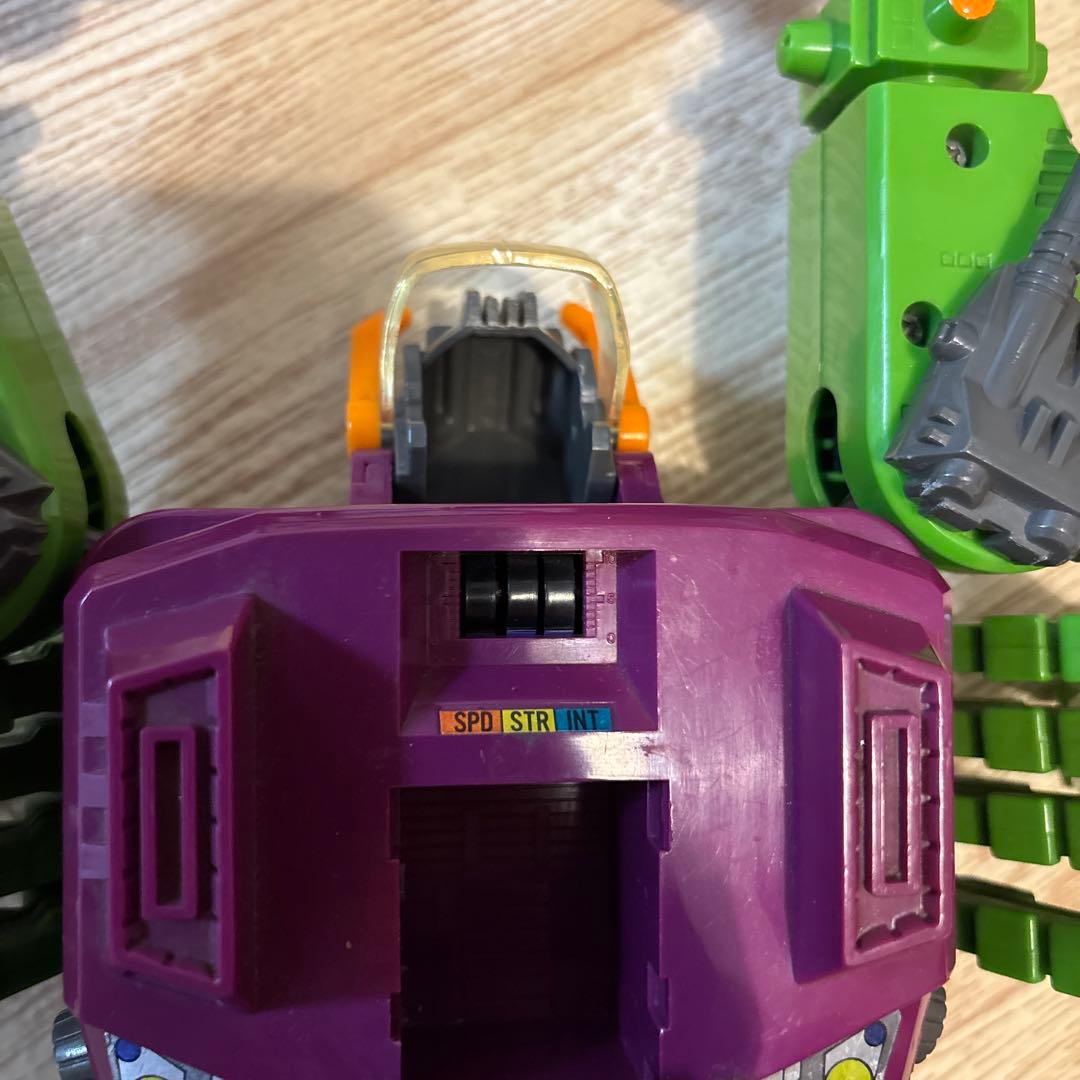 ゆ*ゆ様 タカラ トランスフォーマー デストロン D-93 恐怖大帝 メガザラッ