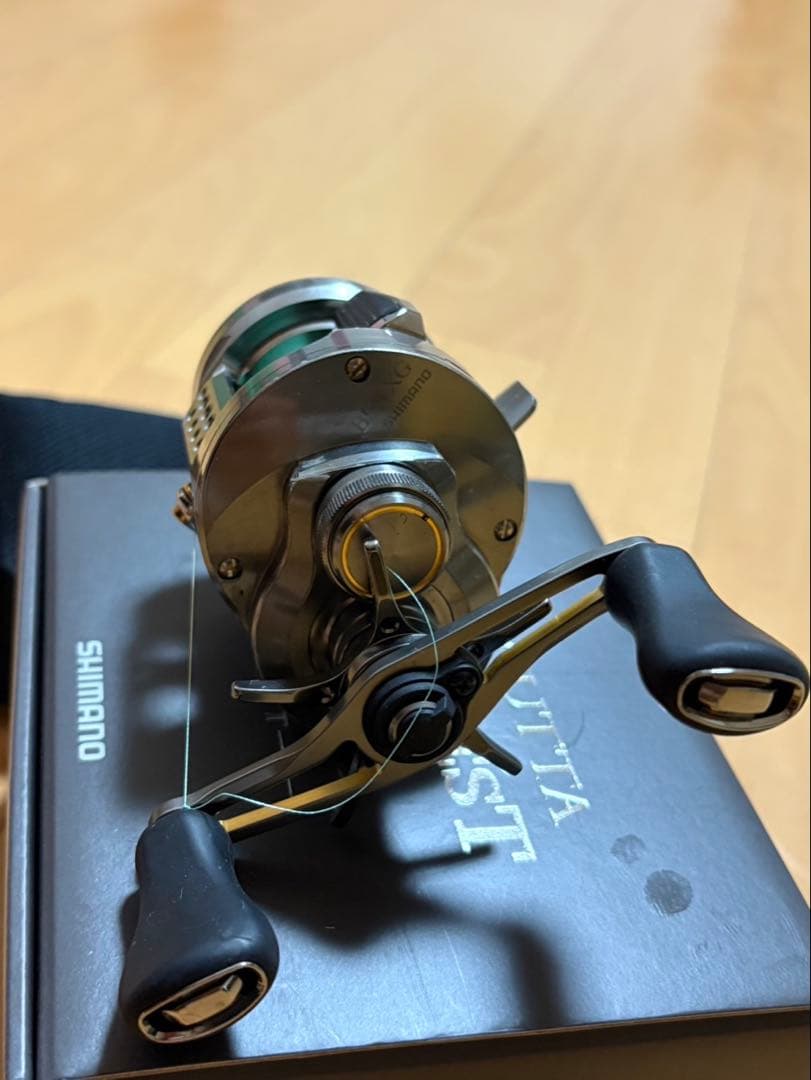 シマノ　ベイトリール　23 カルカッタコンクエスト　BFS