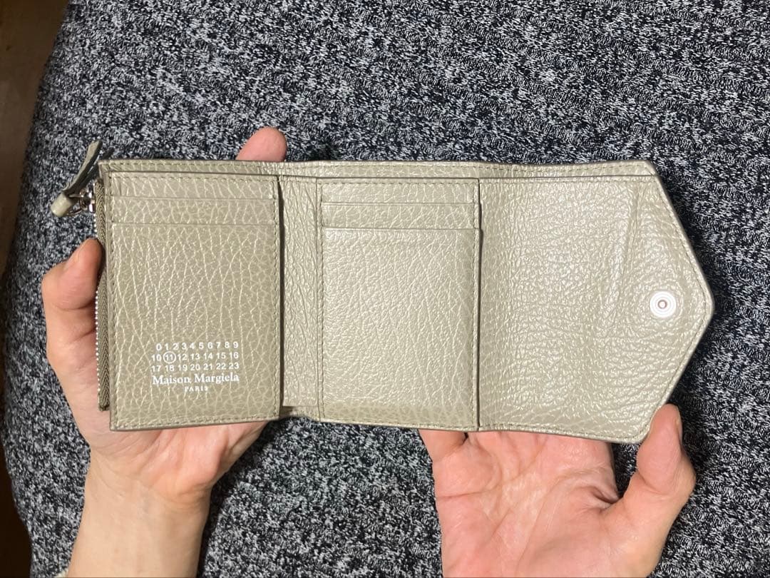 Maison Margiela 皮　三つ折り財布　ベージュ