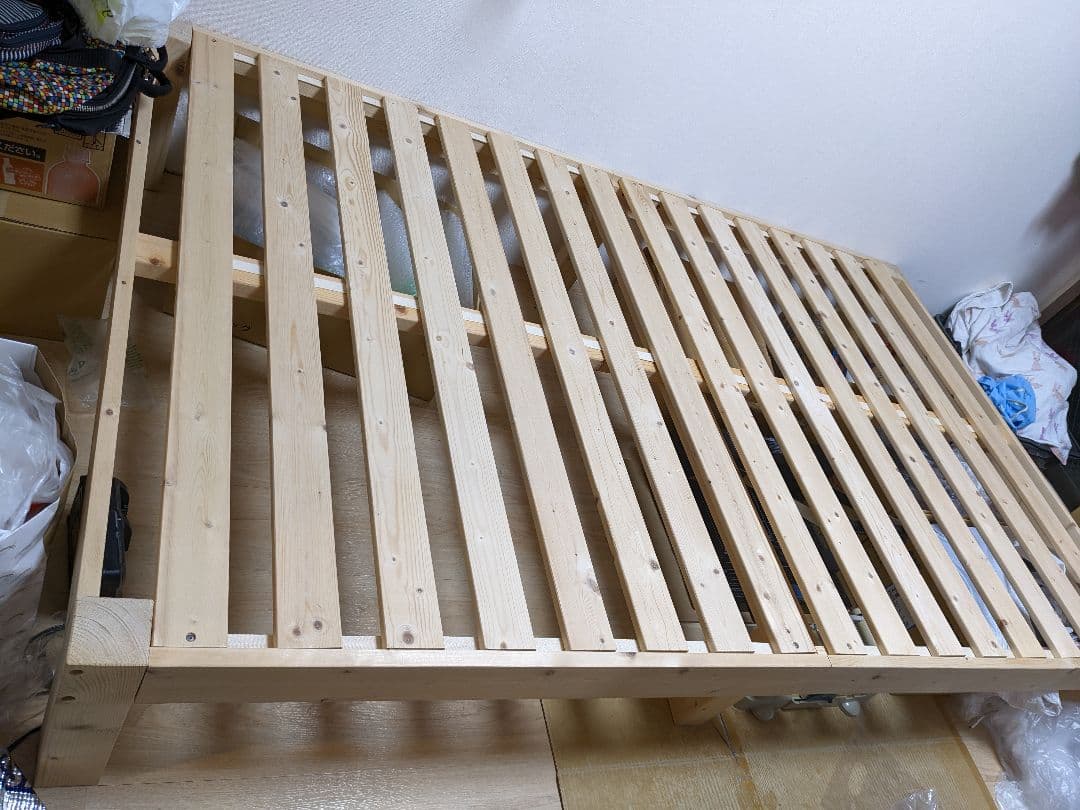 【無垢】すのこベッドフレーム（セミダブル）