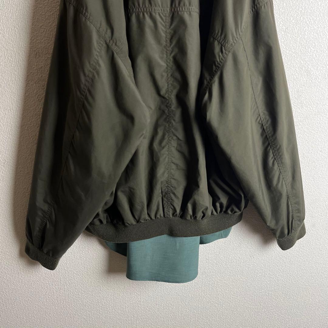 ネクタイシャツスイングトップ　幾何学模様総柄　くすみ色　襟袖切替　レトロ　古着