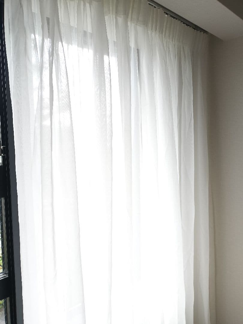 3月末迄【美品】ローラアシュレイレースカーテン巾228cm×丈206cm巾調整可