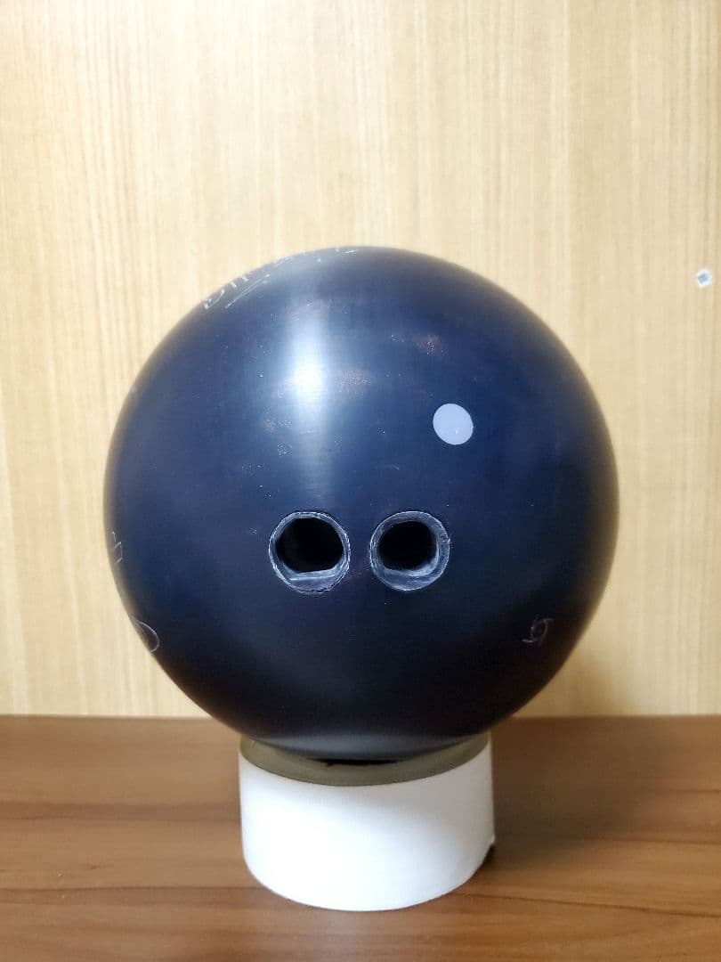 [美品]フィジックスブラックアウト ボウリングボール　14P