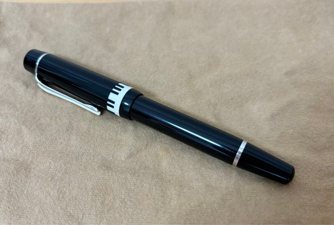 MONTBLANC モンブラン 万年筆 カラヤン