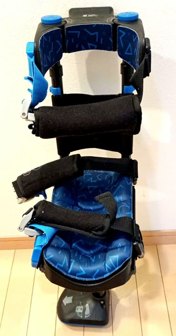 IWALK3.0 松葉杖 ハンズフリー　アイウォーク　骨折　元箱付き