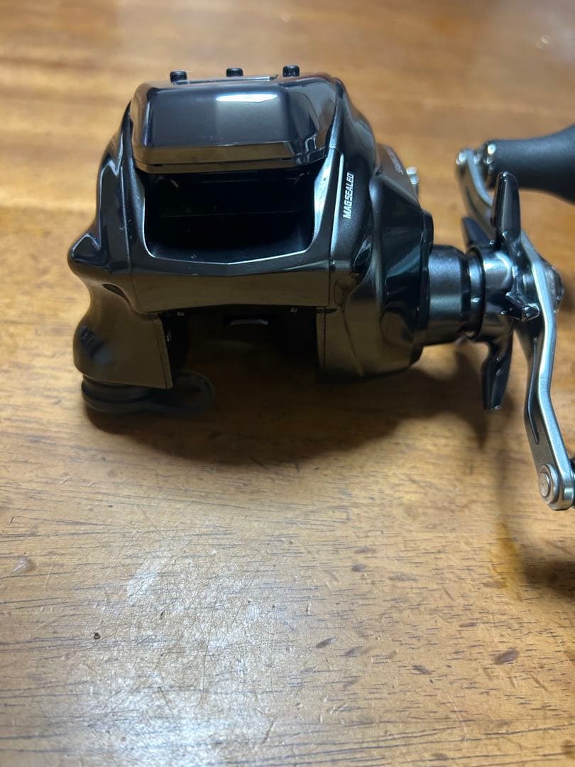 ダイワ(DAIWA)　22シーボーグ200JL DH 左ハンドル